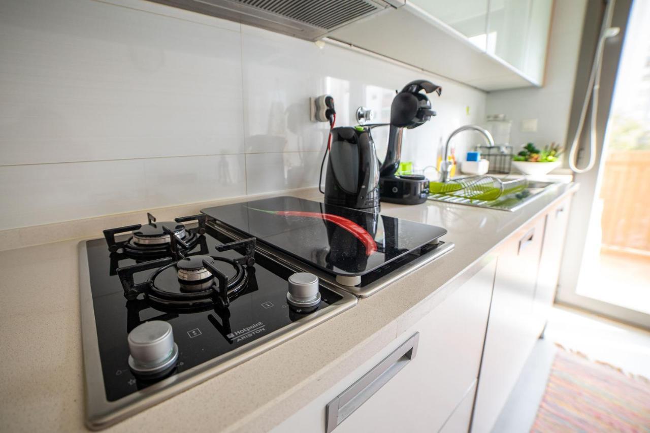 לורס Lovely Apartment Near Airport And Nations Park, With Garage מראה חיצוני תמונה