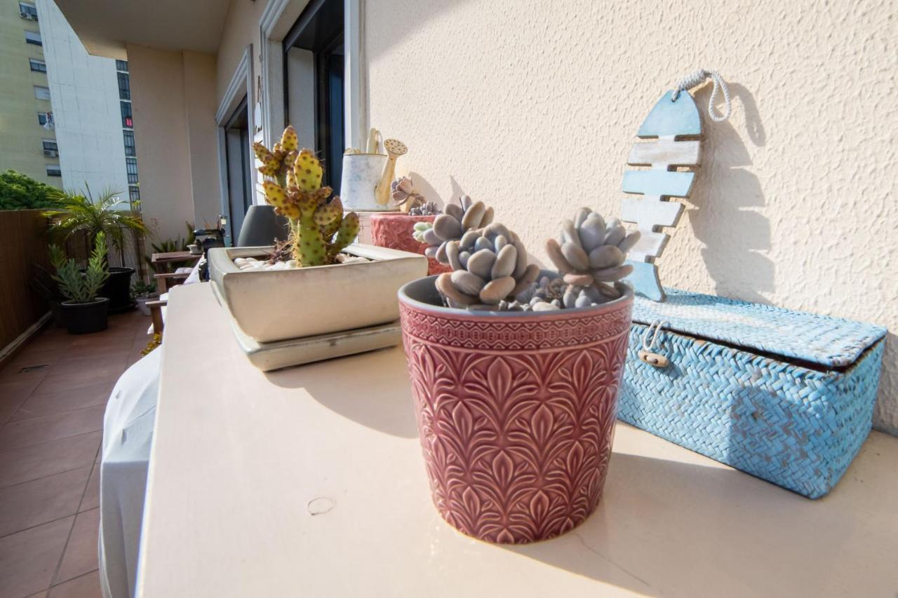 לורס Lovely Apartment Near Airport And Nations Park, With Garage מראה חיצוני תמונה