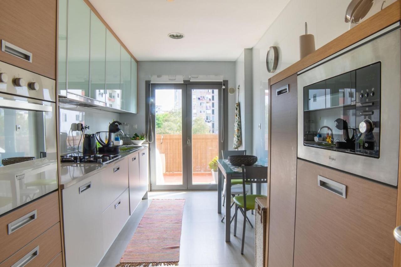 לורס Lovely Apartment Near Airport And Nations Park, With Garage מראה חיצוני תמונה