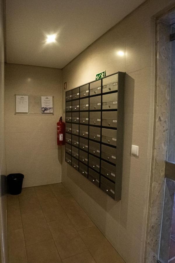 לורס Lovely Apartment Near Airport And Nations Park, With Garage מראה חיצוני תמונה
