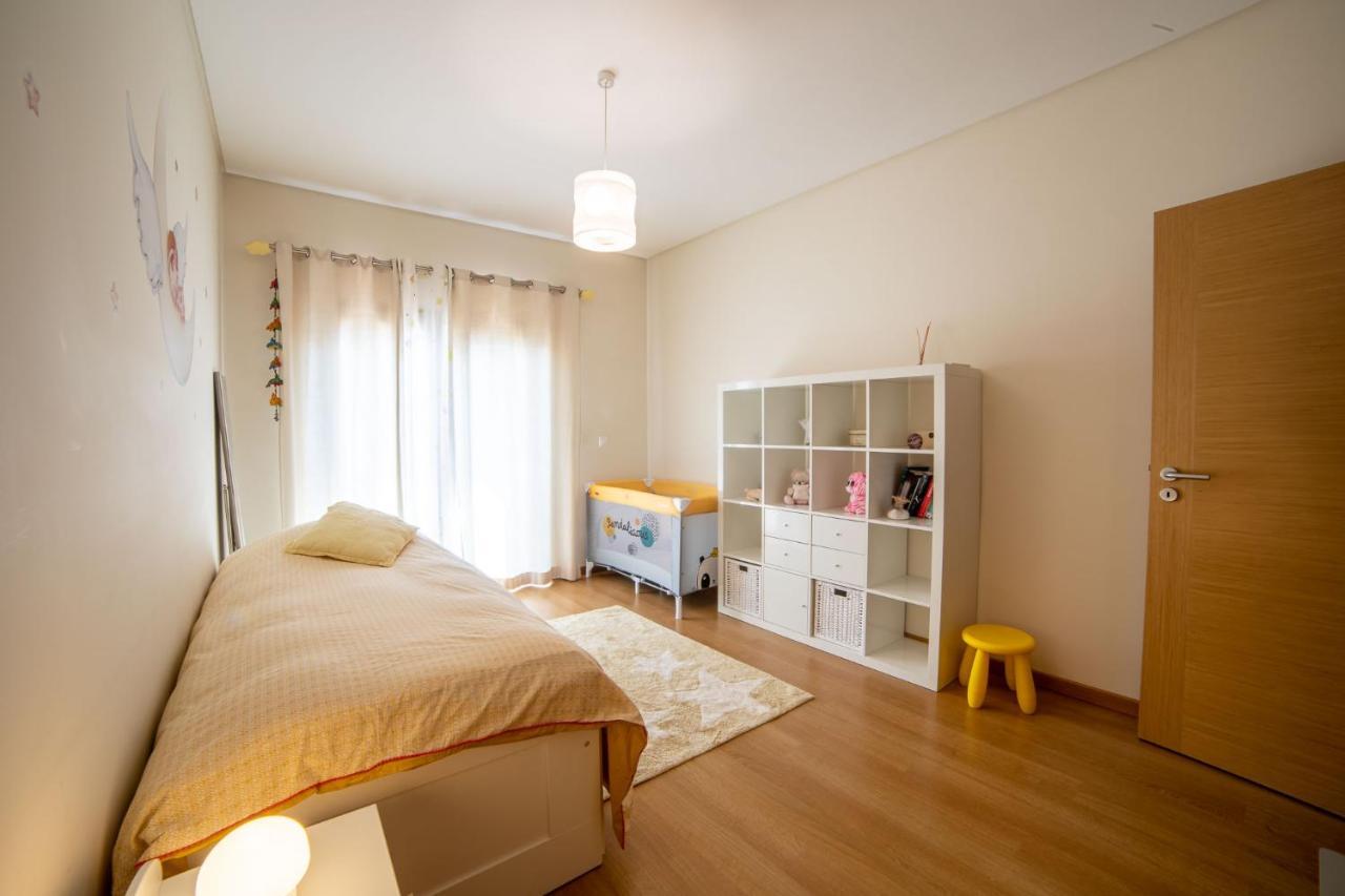 לורס Lovely Apartment Near Airport And Nations Park, With Garage מראה חיצוני תמונה