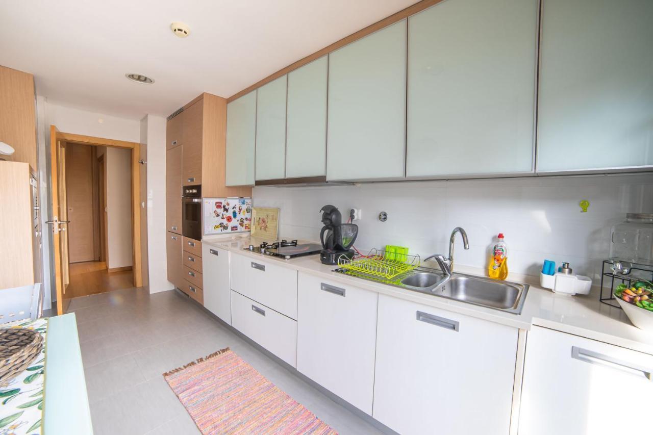 לורס Lovely Apartment Near Airport And Nations Park, With Garage מראה חיצוני תמונה
