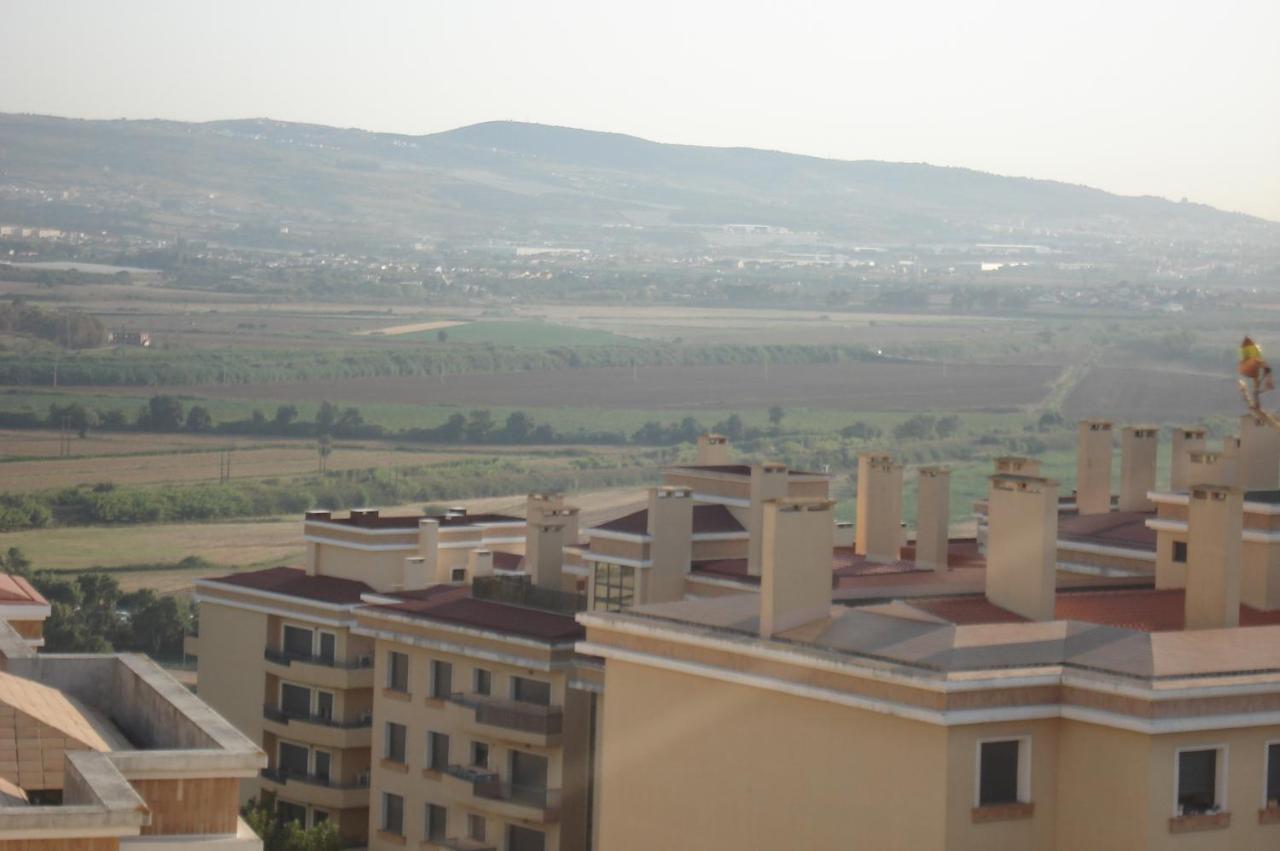 לורס Lovely Apartment Near Airport And Nations Park, With Garage מראה חיצוני תמונה